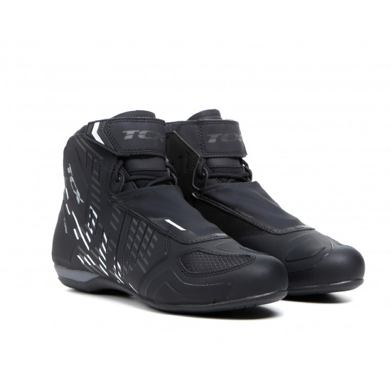 TCX R04D WP BLACK/WHITE
